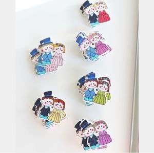 NEW BOUTIQUE 5 STYLE WOOD BUTTONS